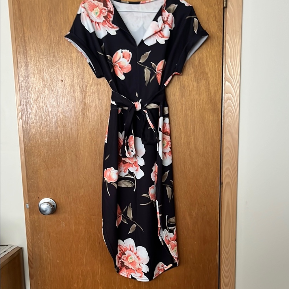 Floral Black and Pink Women's Dress